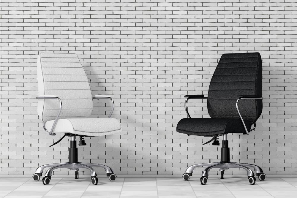 כסאות משרדיים